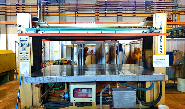 A form of industrial press